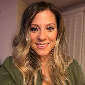 Meet your Posher, Lindsey